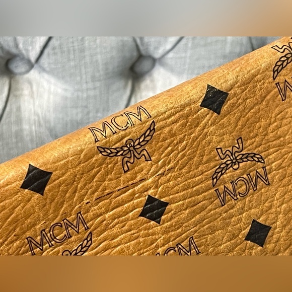 MCM Long Kisslock Leather Authentic Vintage wallet - Picture 15 of 16